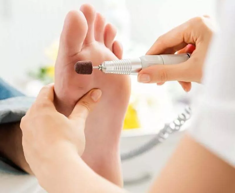 Photo : Stéphanie Hubert, Pédicure médicale à Aubel