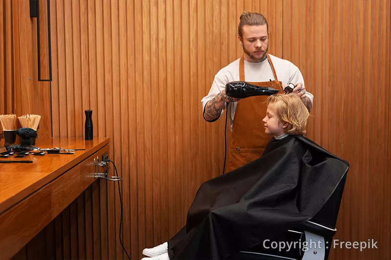 Photo : Loris Carlaire, Salons de Coiffure à Sambreville